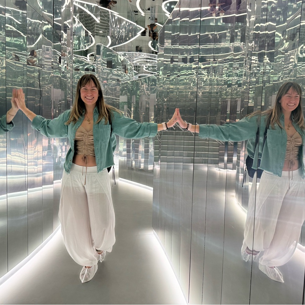 Meet your Posher, April